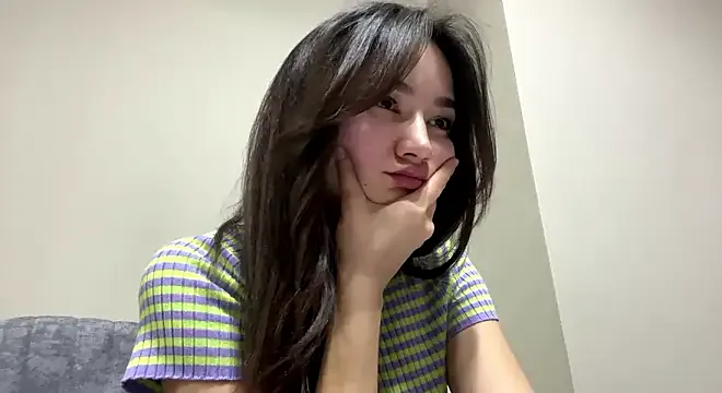 AleciaGeidner model from sc