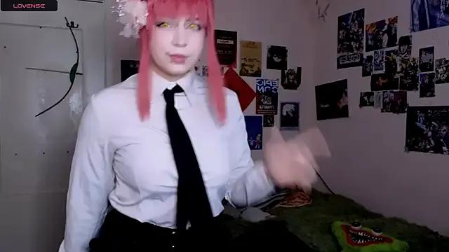 Alex_Howell — take off jacket + bare back