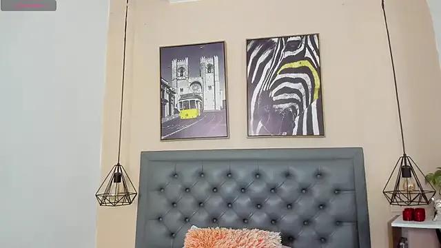 alicee_cooper — show big tits and massage