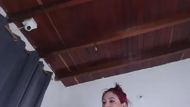 Amara_Red on StripChat 