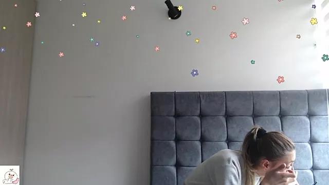 Ameellie on StripChat 