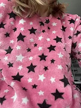 Ameellie on StripChat 