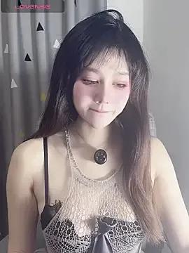 annacc999 on StripChat 