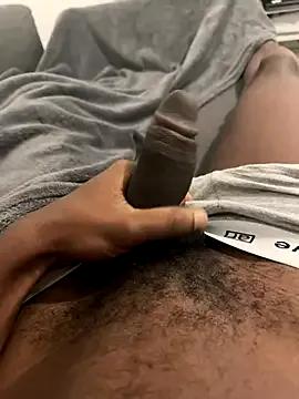 arrete2025 on StripChat 