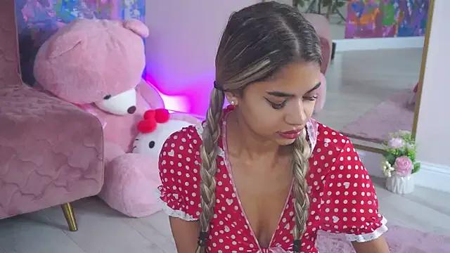 AshaYuva on StripChat 