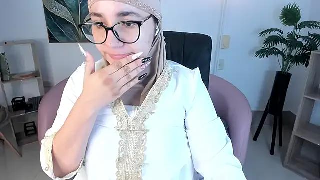 Ayha_khalaf on StripChat 