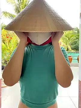 BabyThree_ — play pussy in public garden 