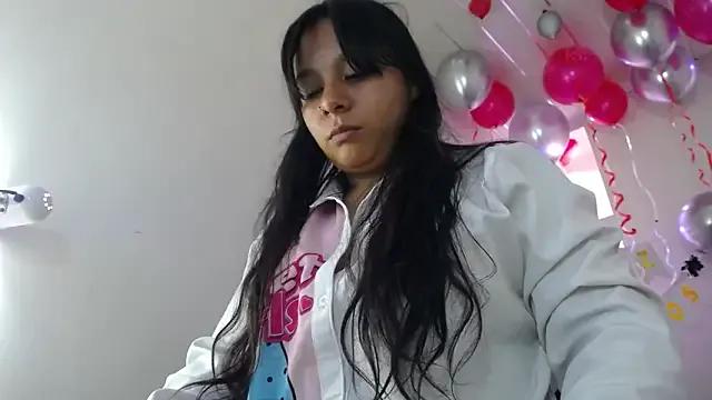 Charis_21 — Show titis