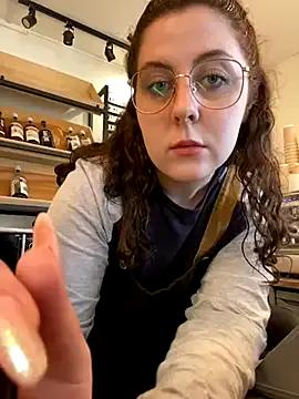 cinnabon_ on StripChat 