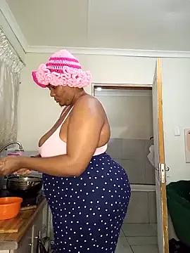 CocoBootyyy on StripChat 