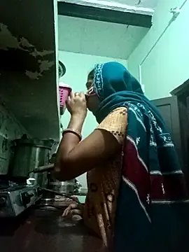 Cute-Charvii model from sc