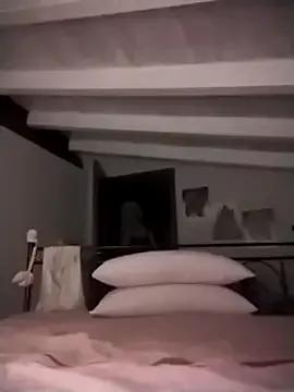 divinaerotica on StripChat 