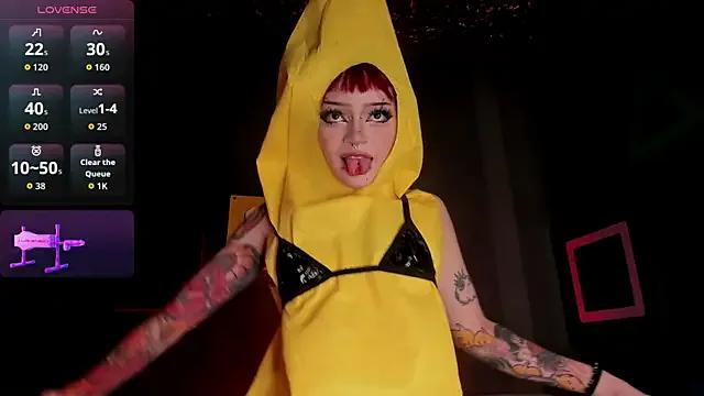 Elettra_Rou on StripChat 