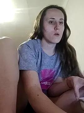 emeli_moon on StripChat 