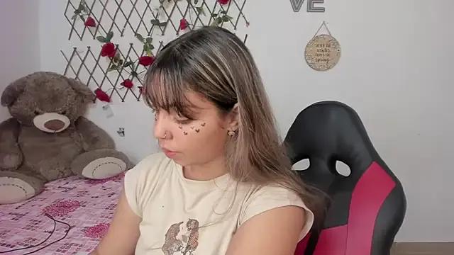 emma_grays2's avatar