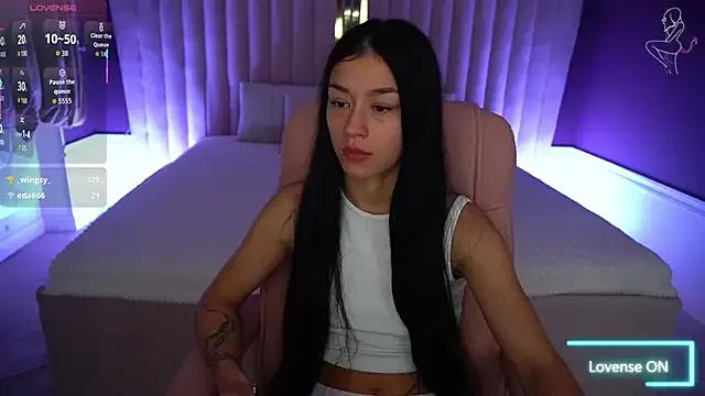 FataleNellie on StripChat 