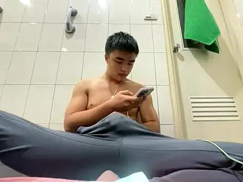 greenteazhang on StripChat 