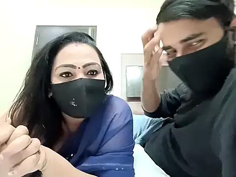 horny_milf_couple's avatar