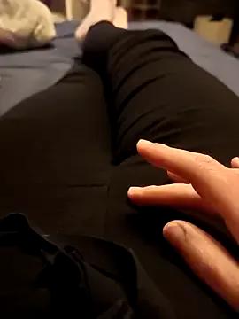 Horny_mummy — Zieh die Hose aus mummy! LT GET VIDEO