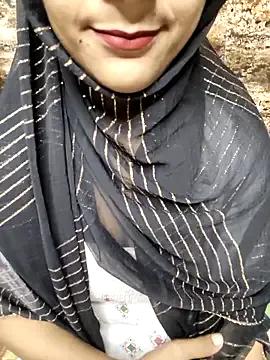 Indian-Aleena on StripChat 