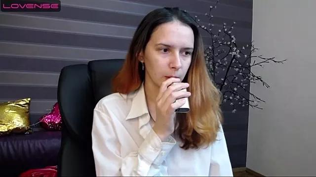 iris_nikhols on StripChat 