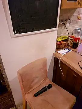 Isabellaa04 — Anal play plug