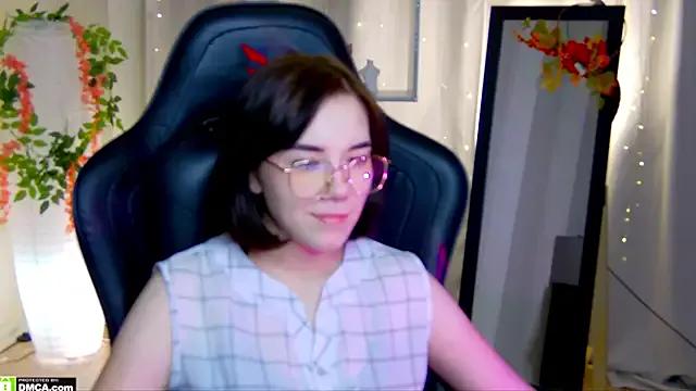 Kelly_foox on StripChat 