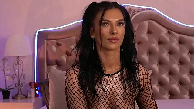 KinkyAmelie — drive me crazy