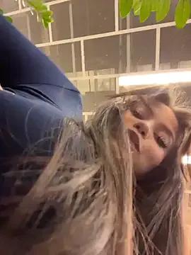 Kissy_Moon — suck finger & stick deeply in TIGHT puss