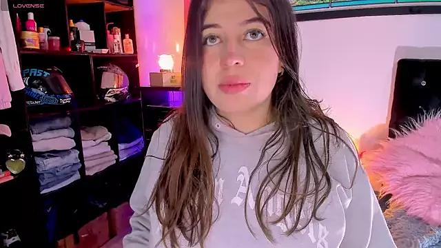 Kitty_bad1 on StripChat 