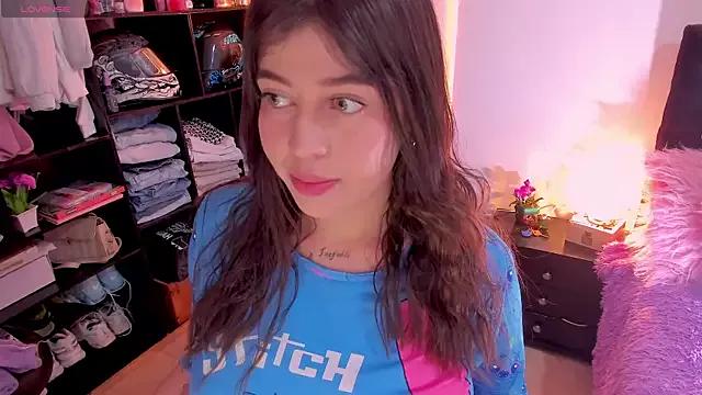 Kitty_bad1 on StripChat 