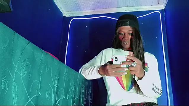 Kloe_cardashan's avatar