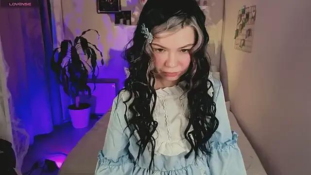 Lil_Amelie on StripChat 