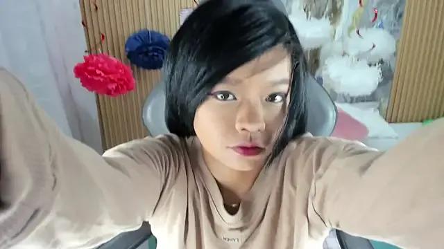 Lili_16 on StripChat 