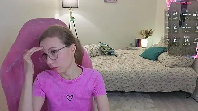 Lill_Mary on StripChat 