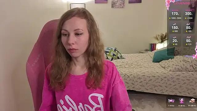 Lill_Mary on StripChat 