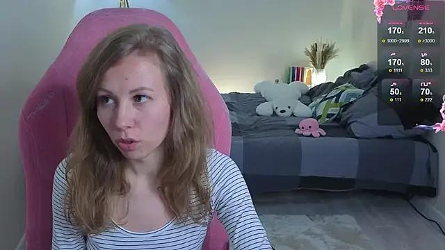 Lill_Mary on StripChat 