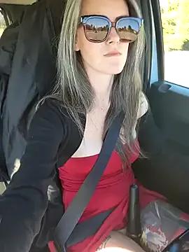 Lilmissvyx on StripChat 