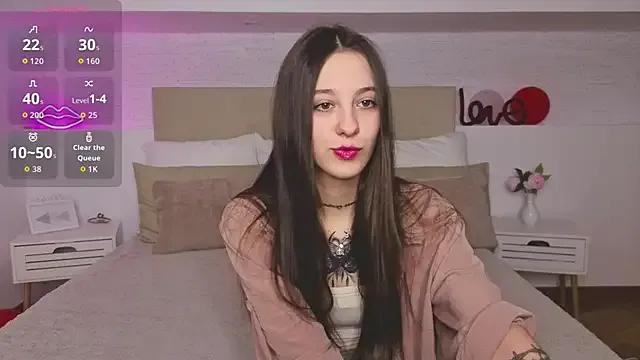 Little_cherryy__ on StripChat 