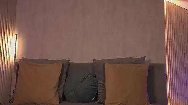 LiviaCarvelle — Finger my tight pussy