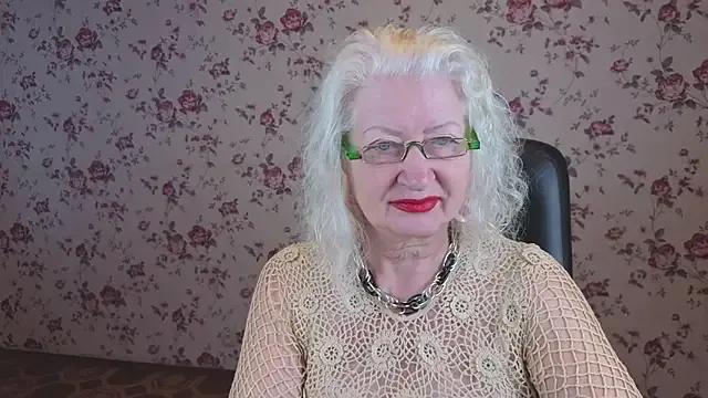 Maya_Mayflower on StripChat 