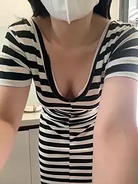Meii-meyy — Tease me wet & cum show