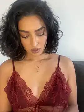 Mia_spicyy — Dildo fuck in Doggy position