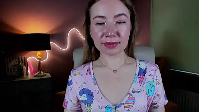Mia_Tasty — let's play naughty