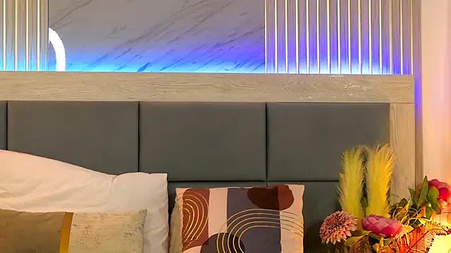 MiaCharm — Fountain squirt 