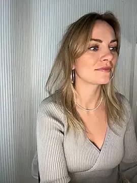 Milla__one on StripChat 