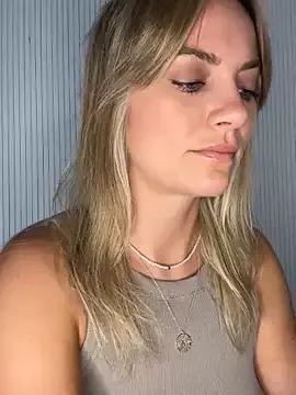 Milla__one on StripChat 