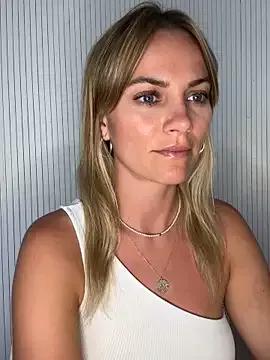 Milla__one on StripChat 