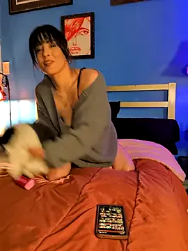 monalily model from sc