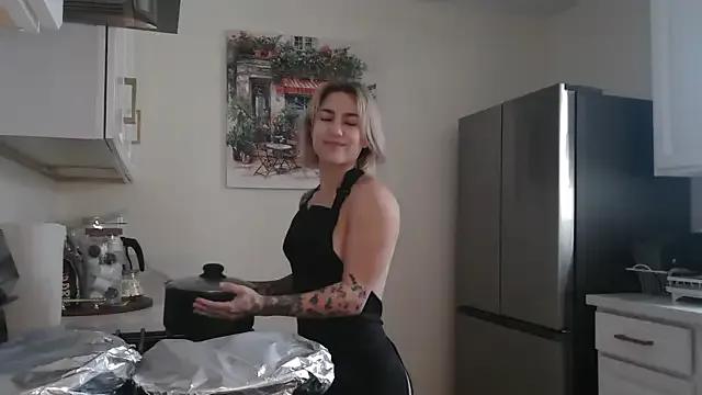 NatalieKneals's avatar